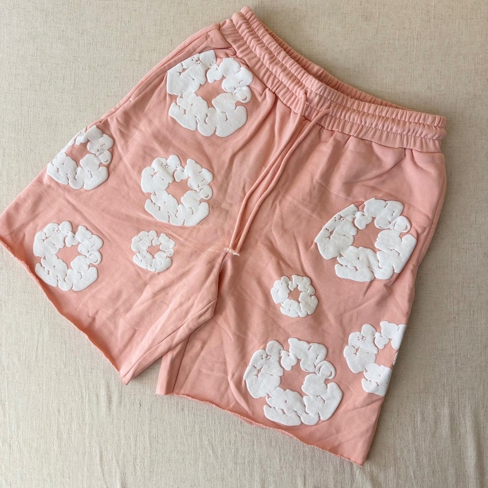 Denim Tears Cotton Wreath Sweat Shorts Pink White Puff Print Large NWT